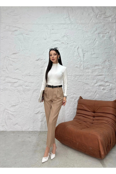 bysoca Kadın Camel Yüksek Bel Kemerli Pileli Cepli Bilek Boy Havuç Kesim Klasik Kumaş Pantolon