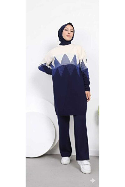 KAYA BUTİK طقم تونيك مع بنطلون تريكو لامع بنقشة متعرجة