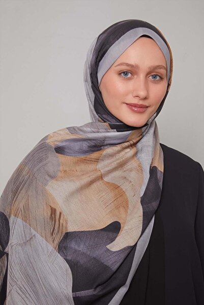 Levidor Gri Çiçek Desen Sport Şal