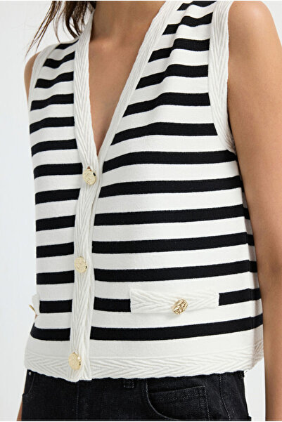 adL Düğmeli Triko Yelek