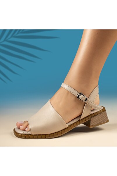 Modlet.ro Women's beige low-heel strap sandals made of leather MOD13422