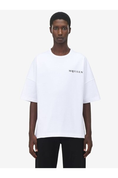 MCQ تي شيرت رجالي من ماكوين قصة فضفاضة دي