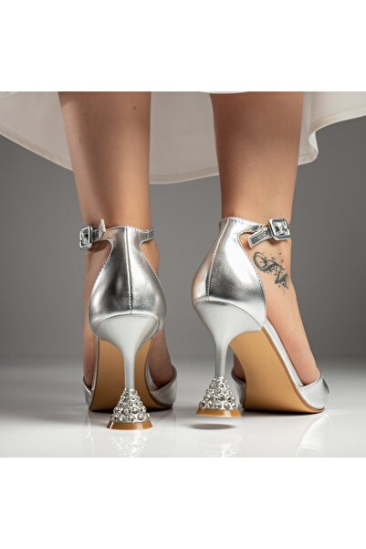 BMoD Women's silver sandals with heel and rhinestone ornaments MOD13725