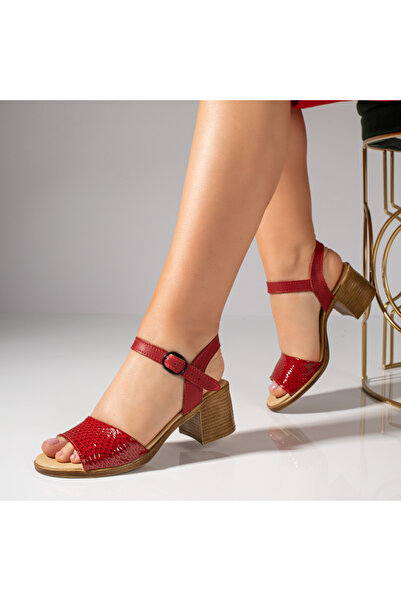 BMoD Women's red genuine leather sandals with block heel MOD09689