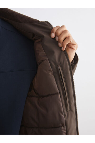 LC Waikiki Peak Yeni Sezon Rahat Kalıp Gömlek Yaka Erkek Mont