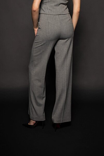 Thalure Kadın Gri Çizgili Bol Paça Pantolon