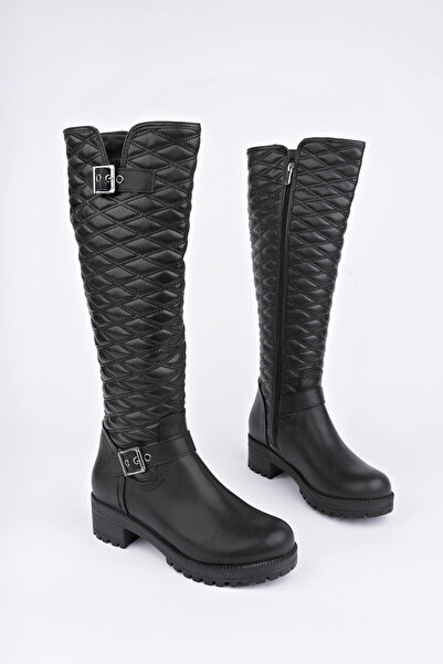 Madam Tarz أحذية مبطنة منقوشة طراز BLN-609