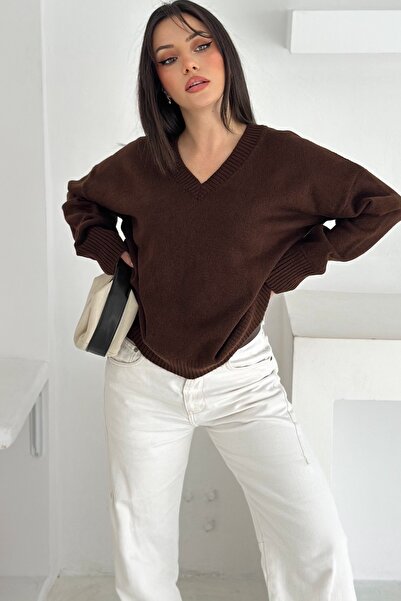 FEMELLE Women's Brown V-Neck Standard Size Oversize Basic Knitwear Sweater