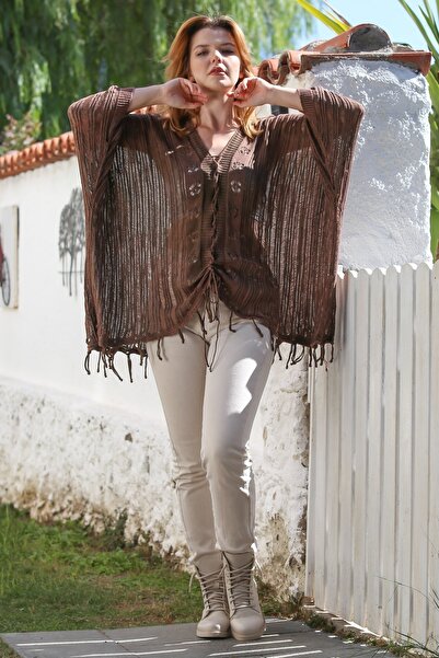 Chiccy Καφέ μπλούζα με λαιμόκοψη σε σχήμα V με μανίκια νυχτερίδας με κορδόνια λεπτή casual διάτρητη πλεκτή μπλούζα O oversized 80 100