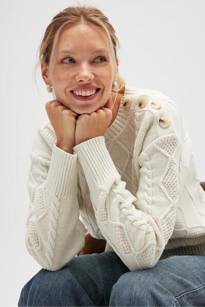 Peraluna Daphne Women's Knitted Sweater with Braided Shoulder Buttons - Ecru