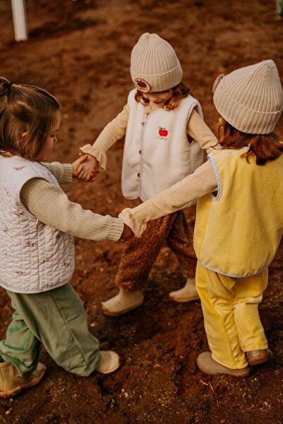 Kirazkids Helicopter Patterned Plush Cream Vest