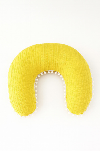 CherryPie Πλεκτό μαξιλάρι στήριξης με σχέδιο μουστάρδας και δασικό μοτίβο με ...