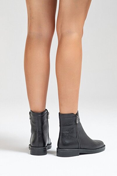EGE GİYİM VE AYAKKABI DERİ KADIN BOT SİYAH