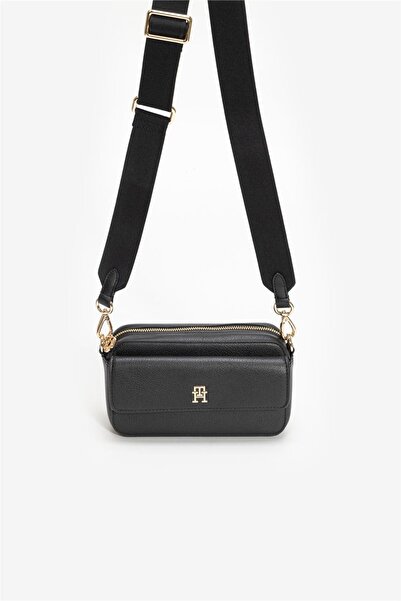 Tommy Hilfiger Dámská černá taška přes rameno (AW0AW17455-BDS)