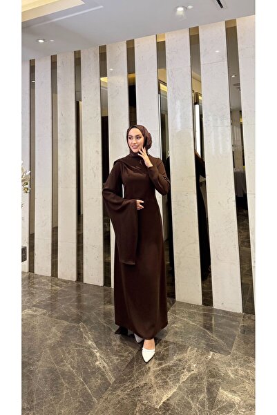 modadeywearst Kuyruk Detaylı Drapeli Tesettür Abiye Elbise