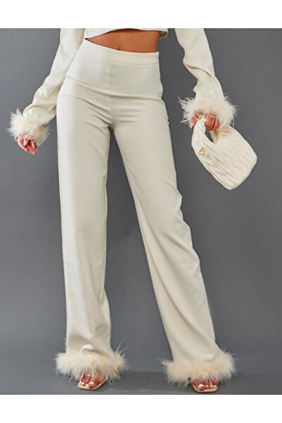 Pretty Little Thing PRETTYLITTLETHING pants, cream