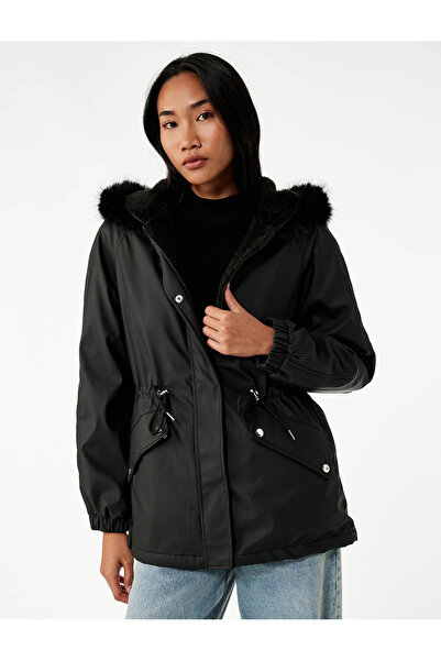 Koton Women's Fleece Lined Anorak with Detachable Faux Fur Accessory Detail and Pockets