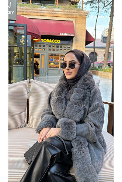 MODEL Kürk detaylı hırka