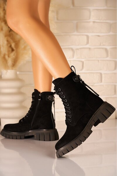 Joana Μαύρες μπότες με επένδυση από γούνα από τεχνητό σουέτ - Louella