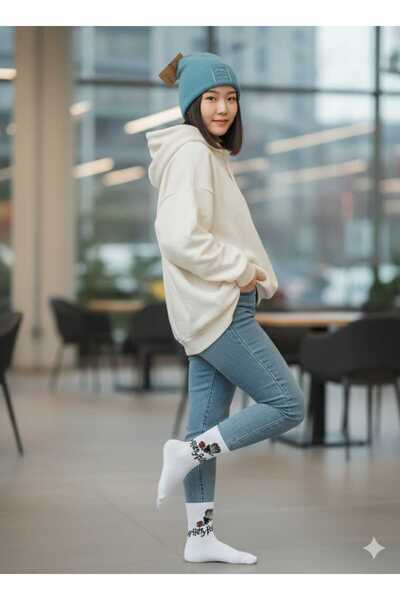 Store Harry Potter ve Labubu Desenli Kolej Kadın Çorap