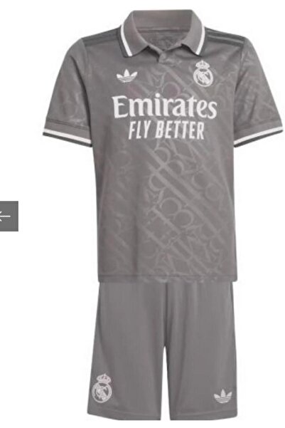 Real Madrid Real Madrid Official Kit 2024-2025 – Stylish Design and High Performance