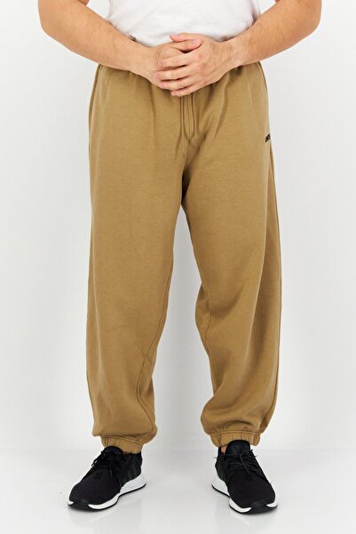 Levi's Men Regular Fit Drawstring Brand Logo Sweatpants, Khaki