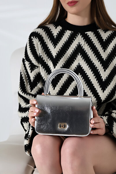 Encool Geantă de mână și de umăr elegantă pentru femei, model cutie mică, argintie, cu curea din lanț auriu și mâner