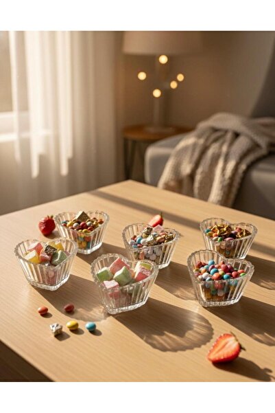L'Opaline 6’lı Mini Kalp Cam Sunum Kasesi Seti – Lokum, Çikolata, Atıştırmalık Servislik