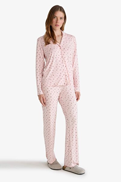 DeFacto Pijama Takımı Regular Fit Desenli Uzun Kollu Üst Uzun Alt-Fall in Love G0228AX25AU