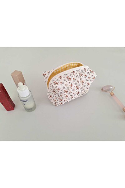 TALL WAY White Crispy Flower Lipstick Bag - Mini Size