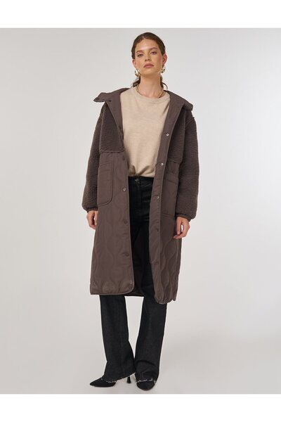 Kayra Plush Detailed Anorak Coat Brown