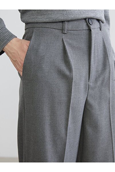 LC Waikiki Loose Fit Kadın Pileli Pantolon