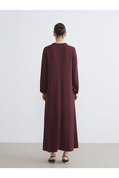 LC Waikiki Φόρεμα με βολάν και λεπτομέρεια πλισέ