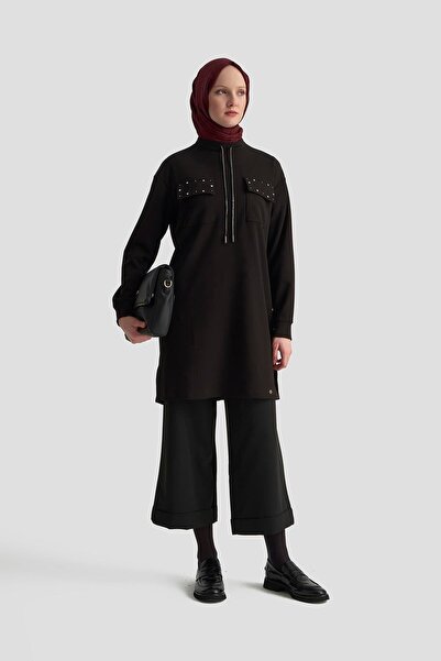 Armine TREND Cep Kapağı Taş Detaylı Taşlı Bağcıklı Crep Tunik Siyah 25KT451