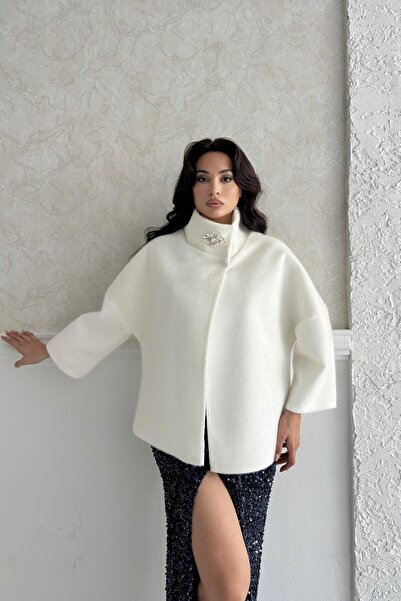 Serica Moda Ecru Collar Brooched Lined Thai Feather Jacket Bolero