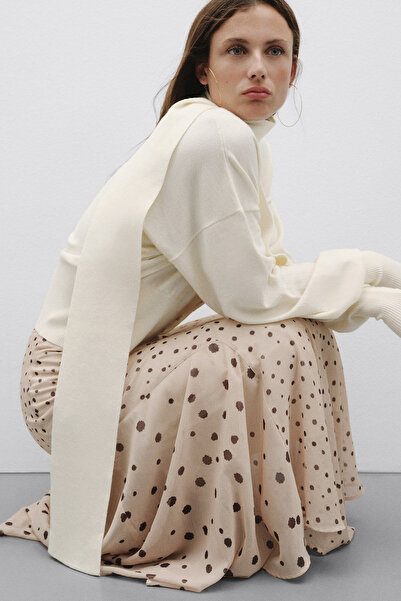Pilea Polka Dot Asymmetrical Chiffon Skirt