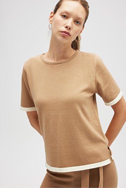 Peraluna Rumi Women's Knitwear Side Slit Cotton Blouse - Camel
