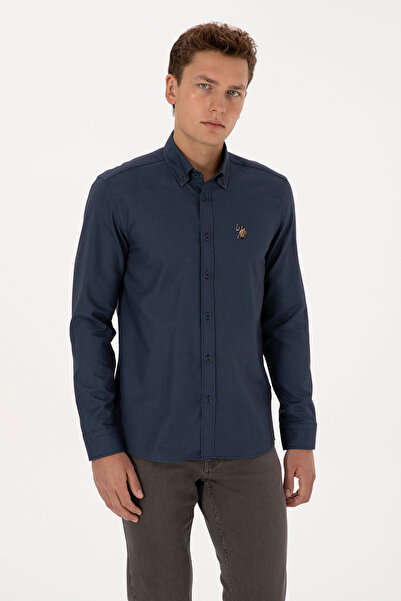 U.S. Polo Assn. قميص رجالي بأكمام طويلة باللون الأزرق الداكن 50308252-VR059
