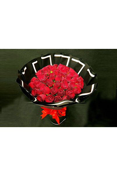 Carmel Flowers باقة من 51 وردة حمراء