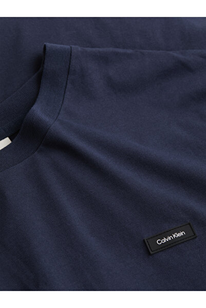 Calvin Klein Men Dark Sapphire Crew Neck Regular Fit Cotton T-Shirt