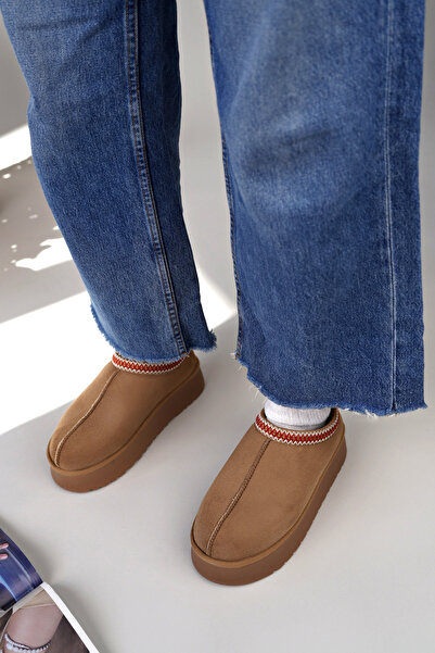 Freemax Γυναικείες Παντόφλες Εσωτερικά Επενδεδυμένες με Γούνα, Ελαφριές Παντόφλες Μίνι Sabo με ψηλή σόλα, Μαύρες