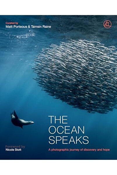 Hachette المحيط يتحدث رحلة تصويرية للاكتشاف والأمل