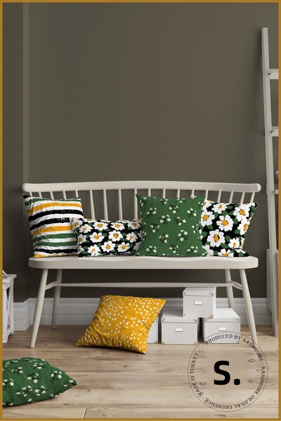 SasoHome Set of 4 Digital Printed Throw Pillow Covers with Yellow Green Spring Daisies Design