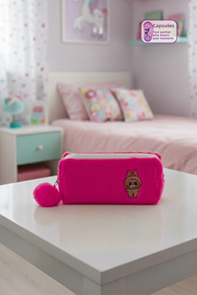 caps office Cutie de creion de pluș de dimensiuni mari brodate Labubu – cu un...