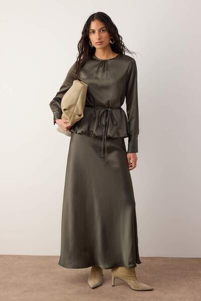 Trendyol Modest Khaki A-Line Satin Plain Weave Hijab Evening Dress Tctaw26Db00002