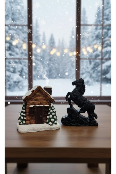 Genel Markalar Kar Efektli Yılbaşı Temalı Dağ Evi Tütsülük (AT HEYKEL HEDİYELİ)