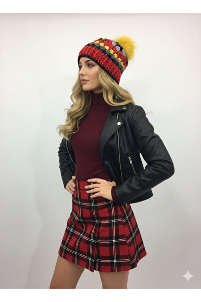 drt tasarım قبعة نسائية كبيرة الحجم من الفرو الأصفر مع كرة من الفرو الأحمر