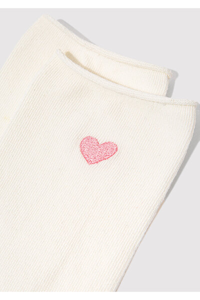 Mavi Kalp İşlemeli Ekru Soket Çorap 1913243-70048