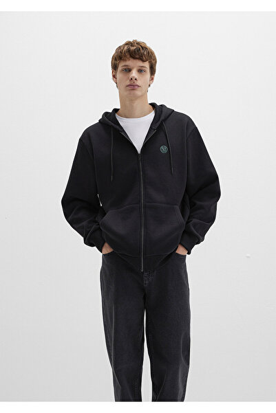 Mavi Logolu Kapüşonlu Fermuarlı Siyah Sweatshirt 066979-900