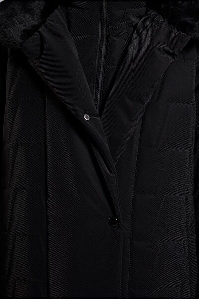 Alvina Suni Fur Detailed Coat 90531